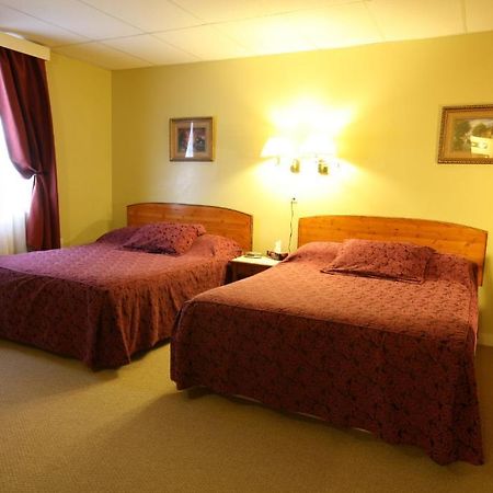 Villa Maria Country Inn Acheson Ngoại thất bức ảnh