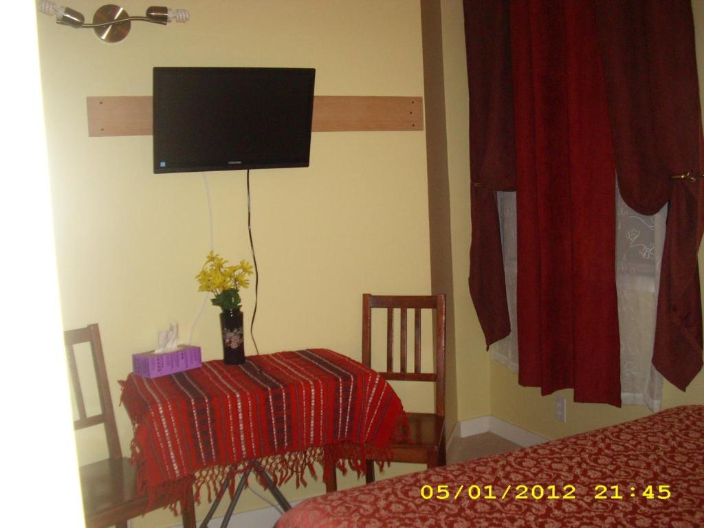 Villa Maria Country Inn Acheson Phòng bức ảnh