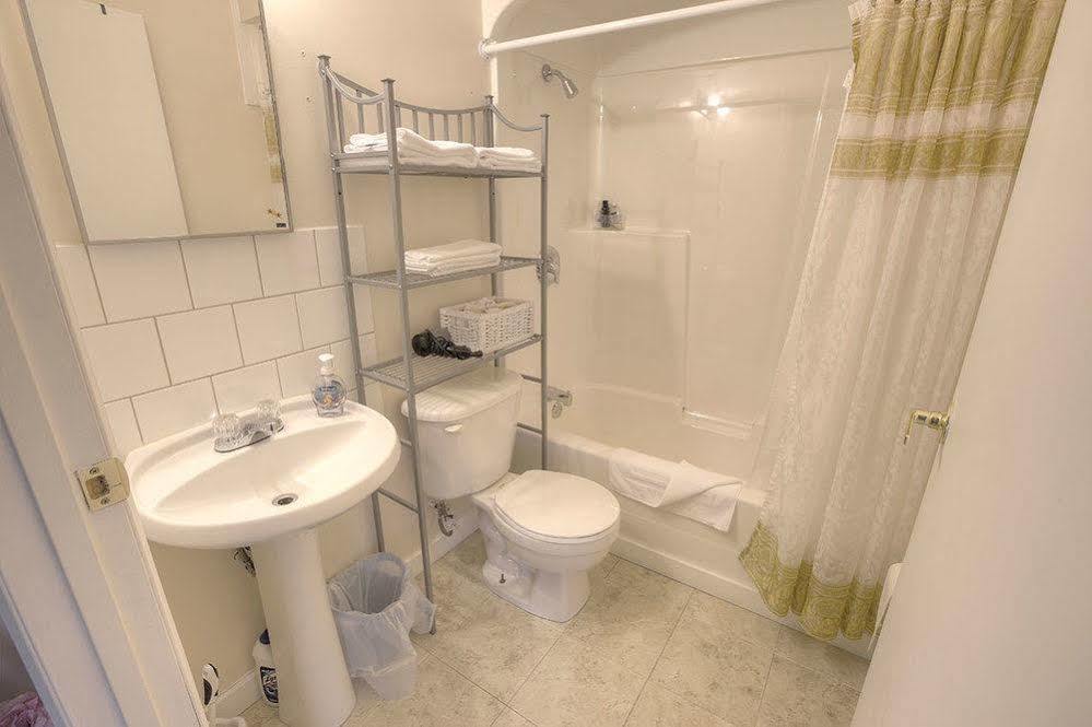 Villa Maria Country Inn Acheson Ngoại thất bức ảnh